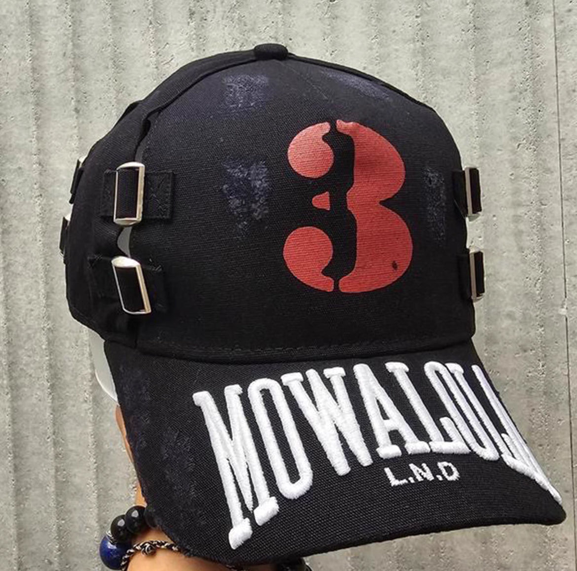 accesorios-mowalola-1